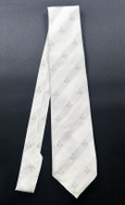 Corbata blanca ESCUADRA Y COMPÁS Portada de: Corbata blanca ESCUADRA Y COMPÁS